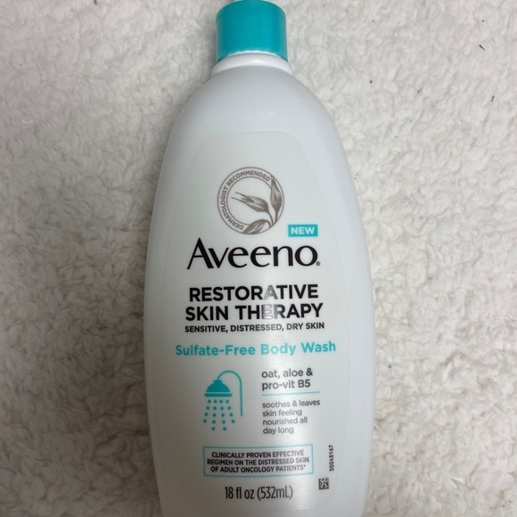 Aveeno Restorative Skin Therapy Sulfate-Free Body Wash - Picture 3 of 4